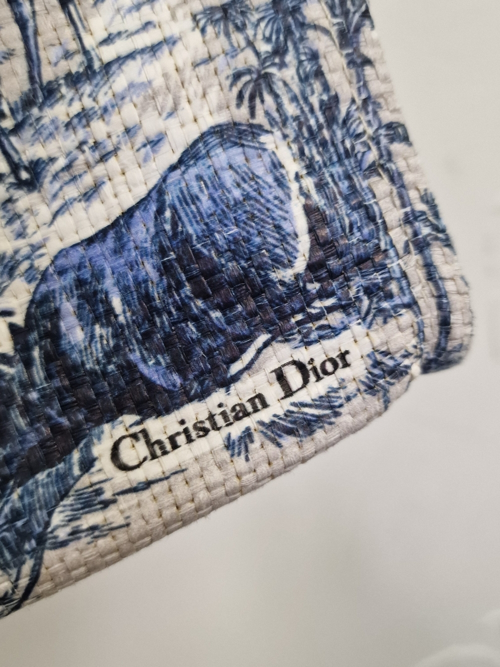 Dior Around The World Beauty Canvas Tote - Picture 7 of 10